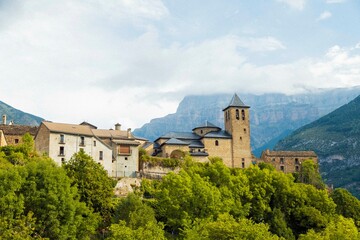 pueblo de torla-ordesa 