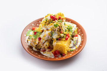 Khaman Dhokla chaat is a very simple and refreshing fusion chaat recipe made using leftover dhokla