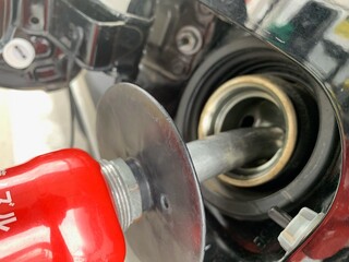 ガソリンスタンド給油