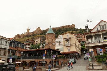 Fototapeta na wymiar Ancient buildings, old city in the center of Tbilisi