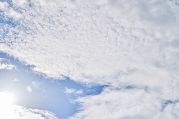 Obraz premium Beatiful blue sky with clouds on a sunny day