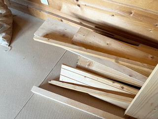 木の木屑と廃材