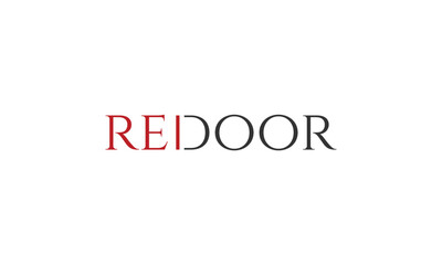 Red Door Logo Design. Vector Illustration.