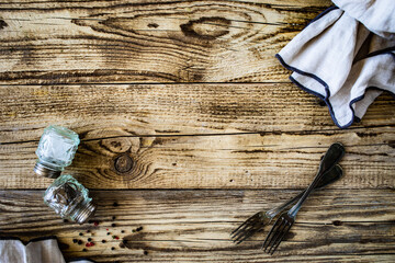 Wood grain texture - empty pine boards with two forks on

