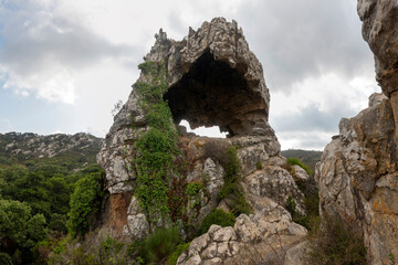 Fototapeta na wymiar Close-up of the rock formation called La Montera del Torero, in Los Barrios, Cadiz province, Andalusia, Spain