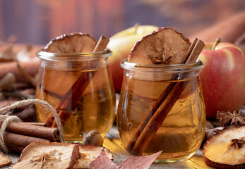 Apple cider with cinnamon and dried apple chips
