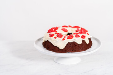 Red velvet bundt cake