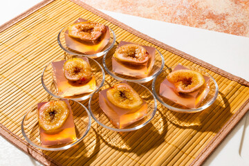 いちじくのゼリー　Fig transparent cold candy jelly