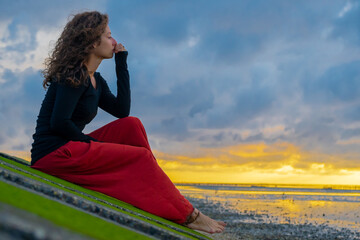 Frau am Wattenmeer (AG) - Ostsee