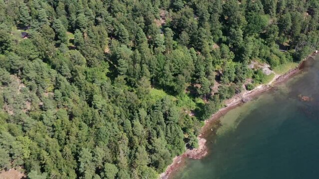 survol de l'archipel de Stockholm en su&egrave;de