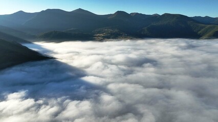 Bruma en los Ancares lucenses