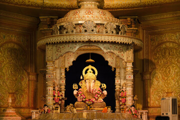 02 September 2022, Pune, Maharashtra, India, Beautiful sculpture of Lord Ganesh called as Dagdusheth Halwai Ganpati near Mandai location during Ganesh Utsav Festival.