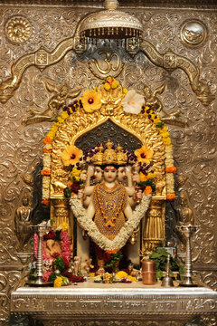 The Shri Datta Mandir is the first temple of Lord Dattatreya of Bhakti Bharat, built 100 years ago in Pune, Maharashtra, India. Near the famous Dagduseth Halwai Ganapathi temple.