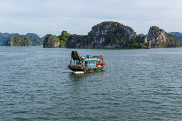 boat in Halong Bay