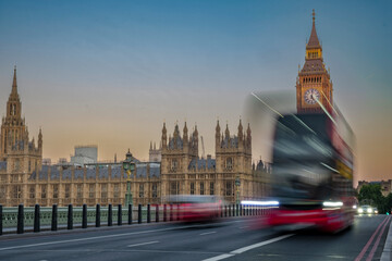 Fototapeta na wymiar Parliament and London Bus at dawn