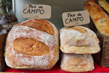 crispy and delicious homemade country bread