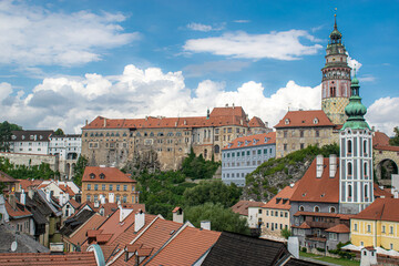 Fototapeta na wymiar Old town and majestic castle in Cesky Krumlov, Czech Republic