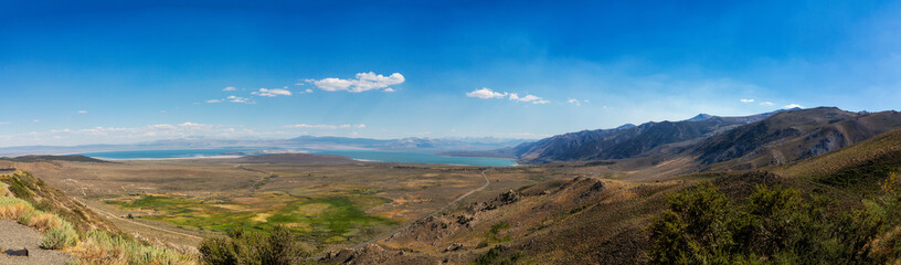 Mono Lake valley Panoramic Sierra Nevada California
