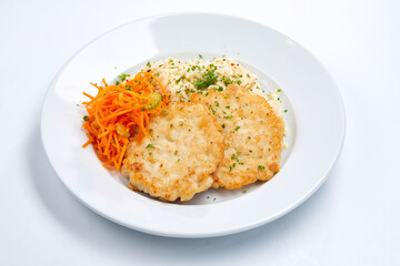 chicken cutlets with fresh salad