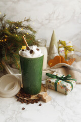 Coffee late for Santa, Coffee to go