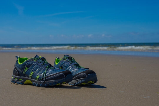 Schuhe am Strand