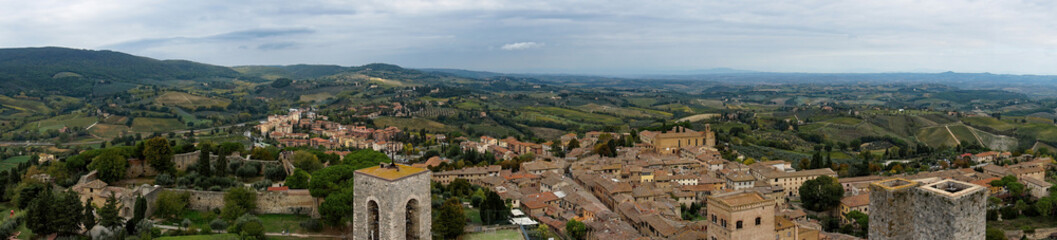 Fototapeta na wymiar Panorama von San Gimignano
