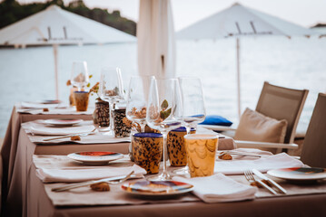 TABLE SET UP BY THE SEA