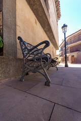 Fototapeta na wymiar bench in the city