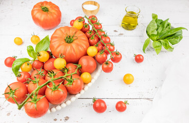variety of tomatoes on a plate