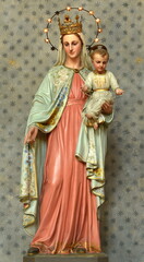 Maria mit dem Kind in der Basilica Cateriniana di San Domenico