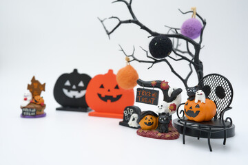 ハロウィンの小物とコピースペース