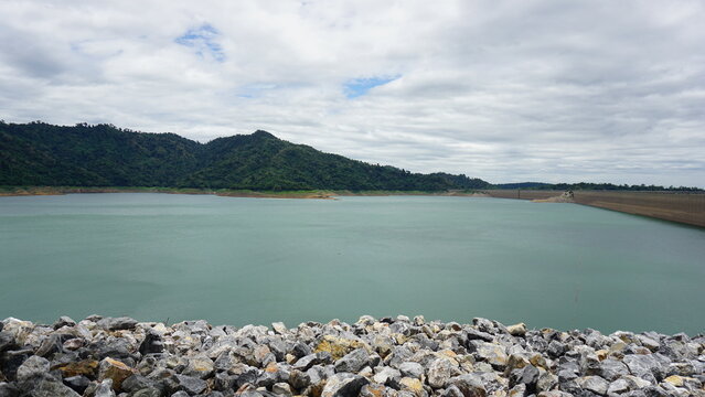  Khun Dan Prakan Chon Dam, Thailand