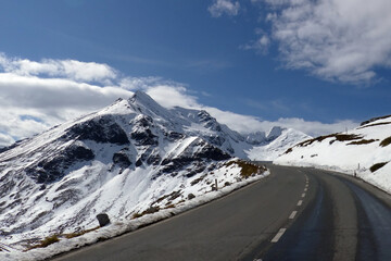 Gro&szlig;glockner Hochalpenstra&szlig;e im September