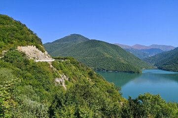 Fototapeta premium Turquoise Water of Zhinvali Reservoir in Georgia
