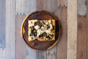 Pizza in teglia