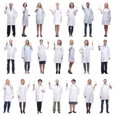 Obraz premium group of doctors holding jar isolated on white