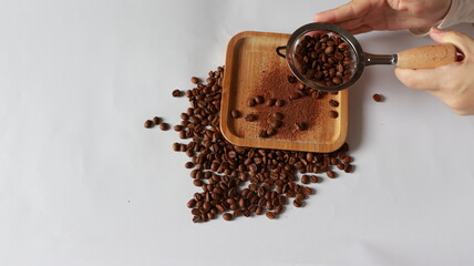grinder and coffee beans