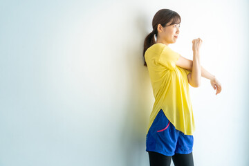 スポーツをする女性