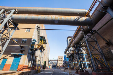 The workshop and equipment of the steel mill