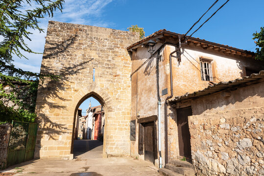 Bernedo gate. Campezo, Alava
