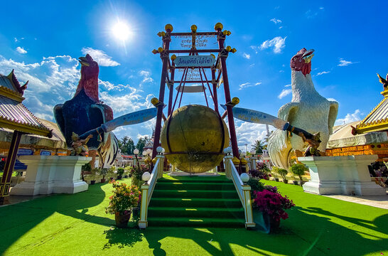 Ai Kai Wat Chedi chicken temple in Nakhon Si Thammarat, Thailand