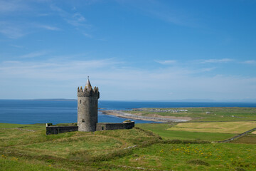  Doonagore Castle, Doolin