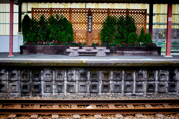 静岡県静岡市伊豆稲取駅の風景　線路　ホーム