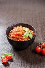 Saus Bolognese. Classic italian bolognese sauce for pasta.