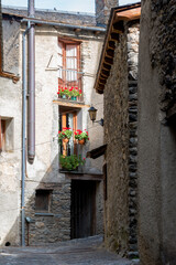 Fototapeta na wymiar Ordino, un precioso pueblo situado en los Pirineos de Andorra.
