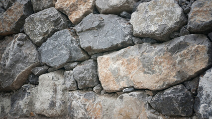 Muro de rocasal aire libre