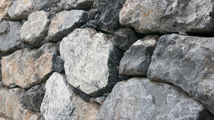 Muro de rocasal aire libre