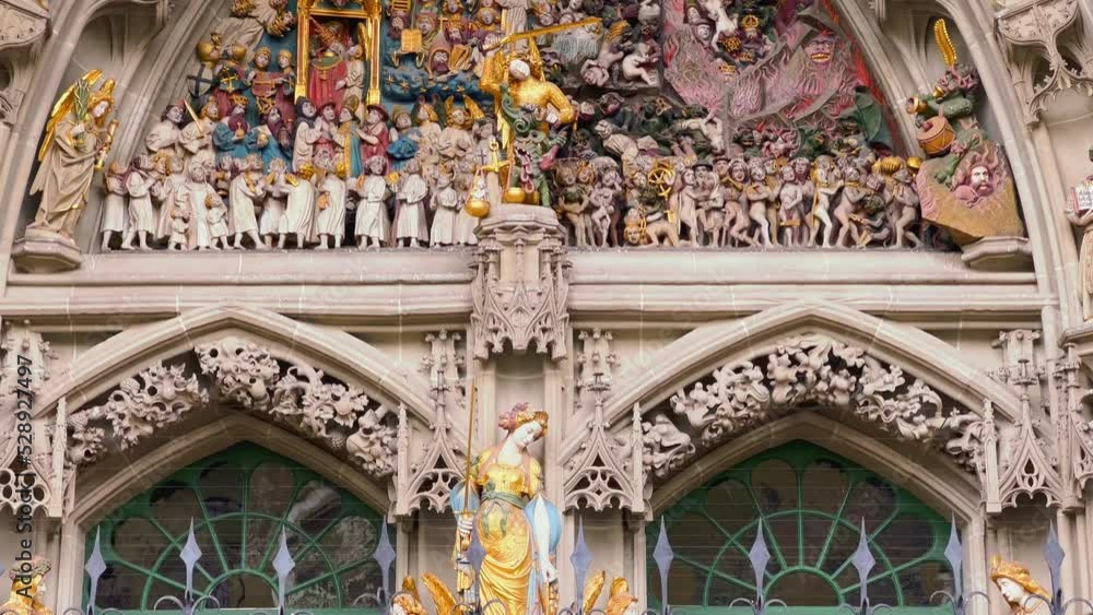 Poster Ornate Gothic gate of Minster Cathedral with Last Judgement, Bern, Switzerland