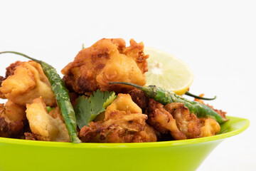 Favourite Indian Tea Time Fritters Cauliflower Pakoda Also Called Gobi Pakora Is Made Of Fresh Brassica Oleracea Florets Mixed With Bengal Gram Flour Besan, Spices, Masala And Green Vegetables