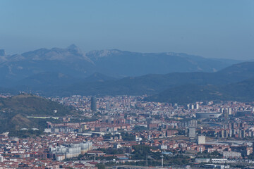 Fototapeta na wymiar panoramica de Bilbao